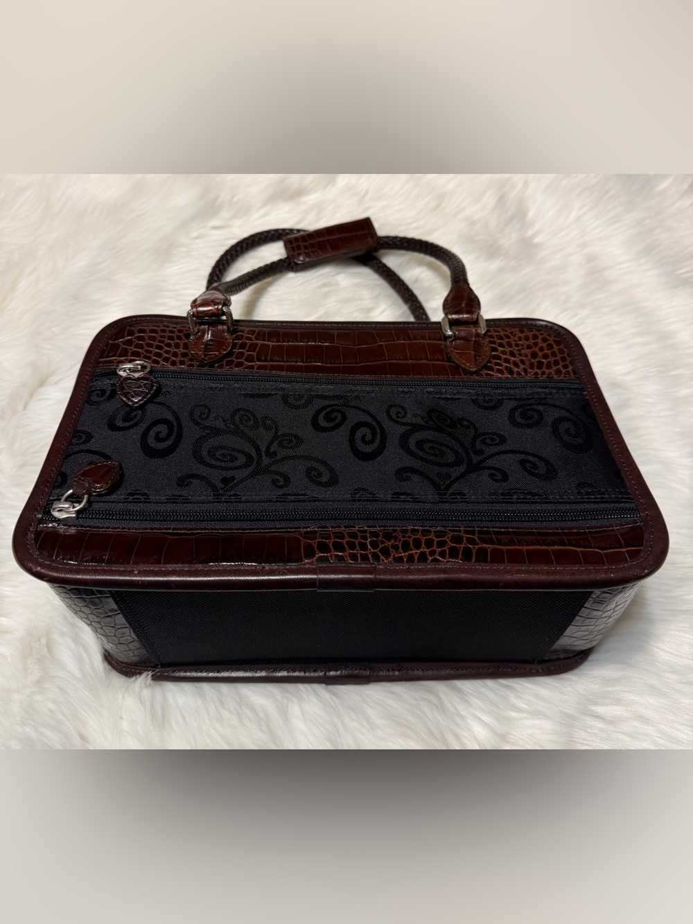 Brighton Vintage Discontinued Lansky Travel Cosmetic Heart Accent Bag - Picture 5 of 14